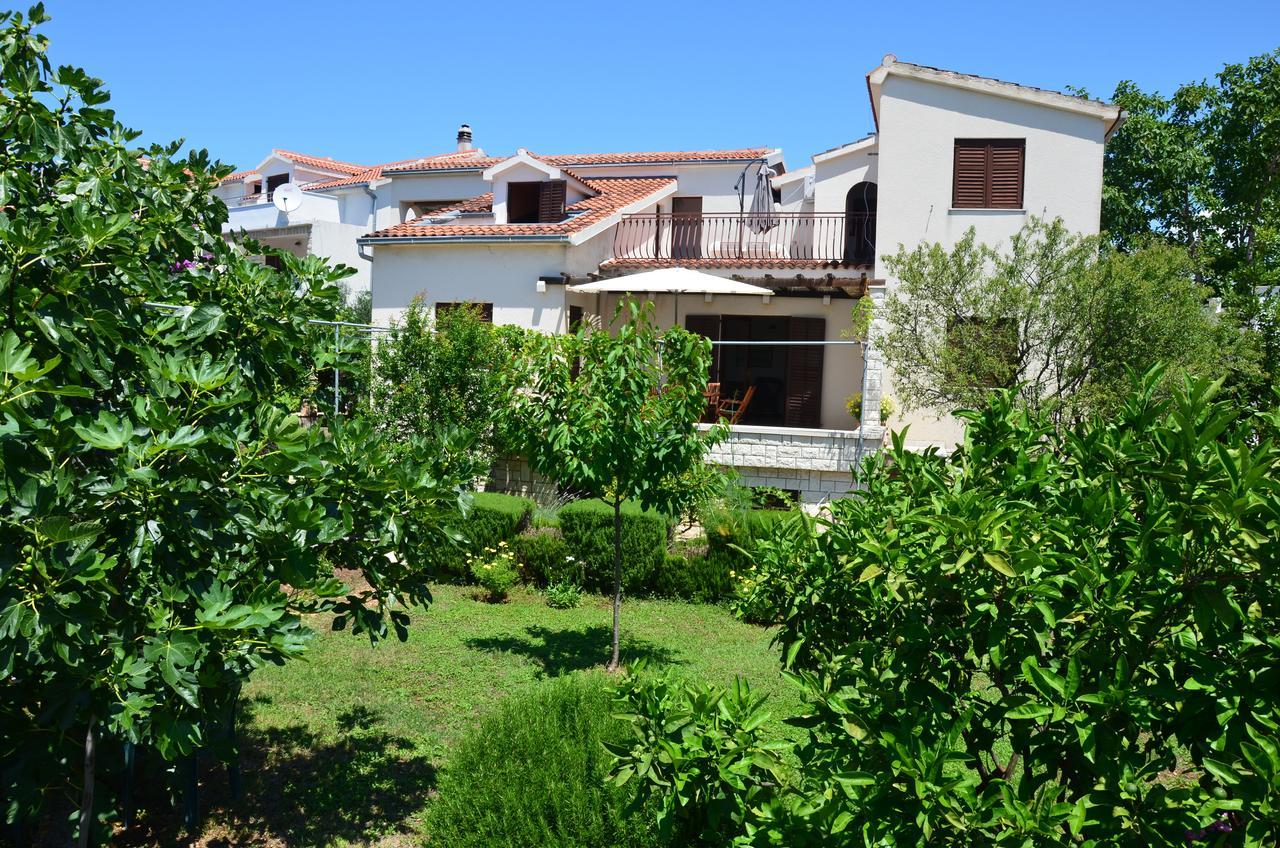 Apartments Dara Rogoznica  Exterior photo